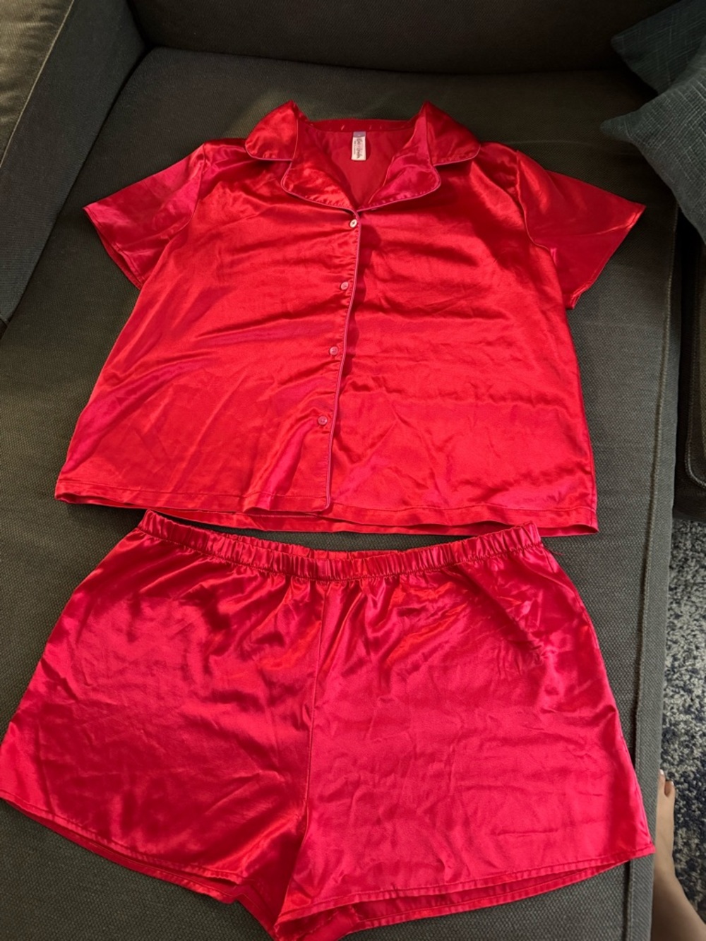 Satin pajamas top and bottom EXTRA LARGE